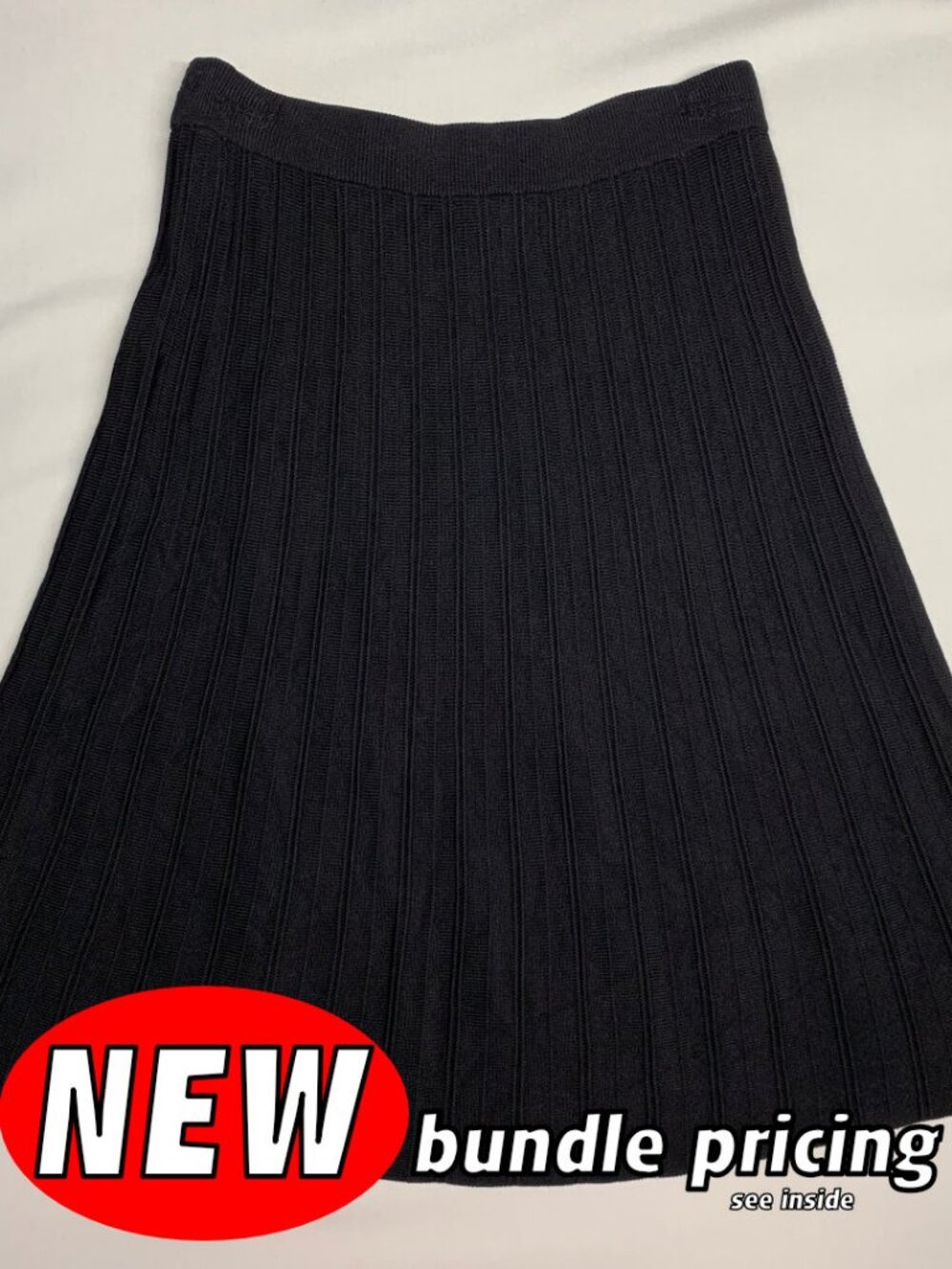 Willow & Thread Pleated Black Skirt, Size XS
